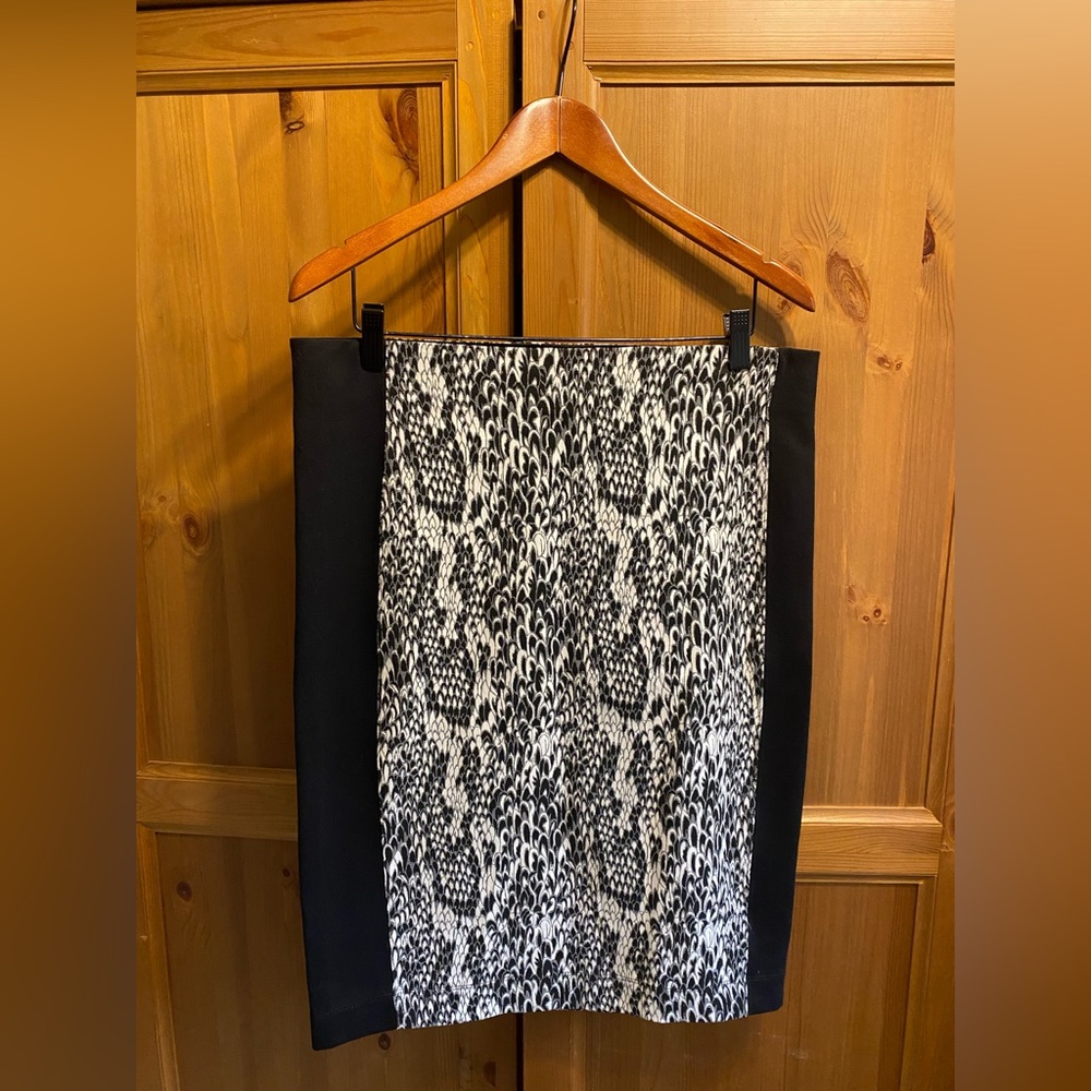 Joe Fresh Black and White Snake Print Skirt